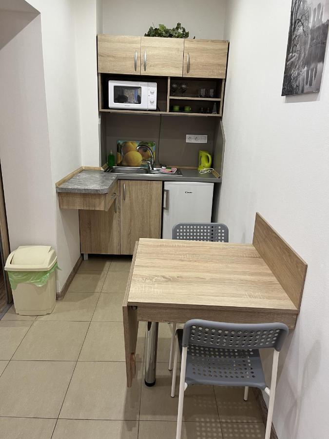 Sunny Apartman Štúrovo Exterior foto